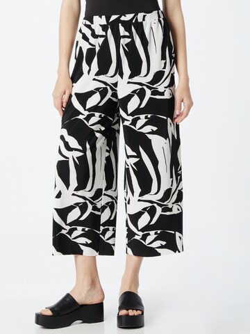 s.Oliver Loose fit Trousers in Black: front