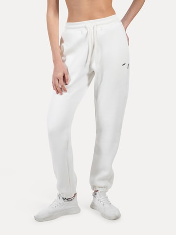 Effilé Pantalon Smilodox en beige : devant