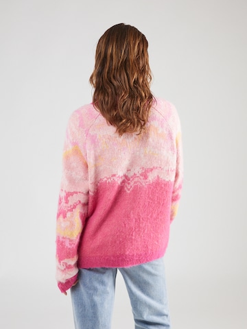 Nasty Gal Sweater in Pink