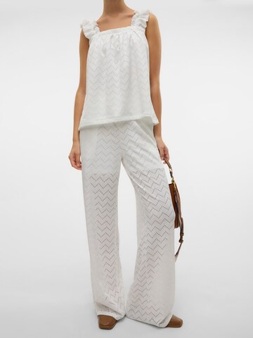 Wide leg Pantaloni 'VMThas' di VERO MODA in bianco