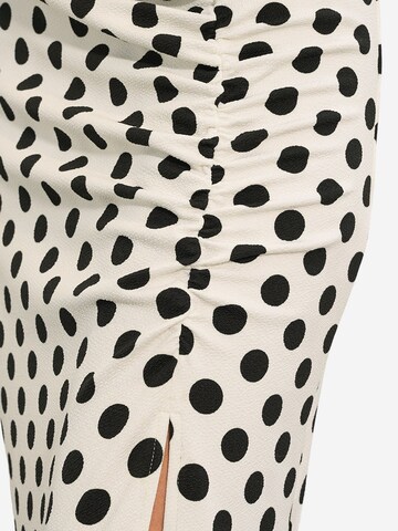 Bigdart Skirt in White