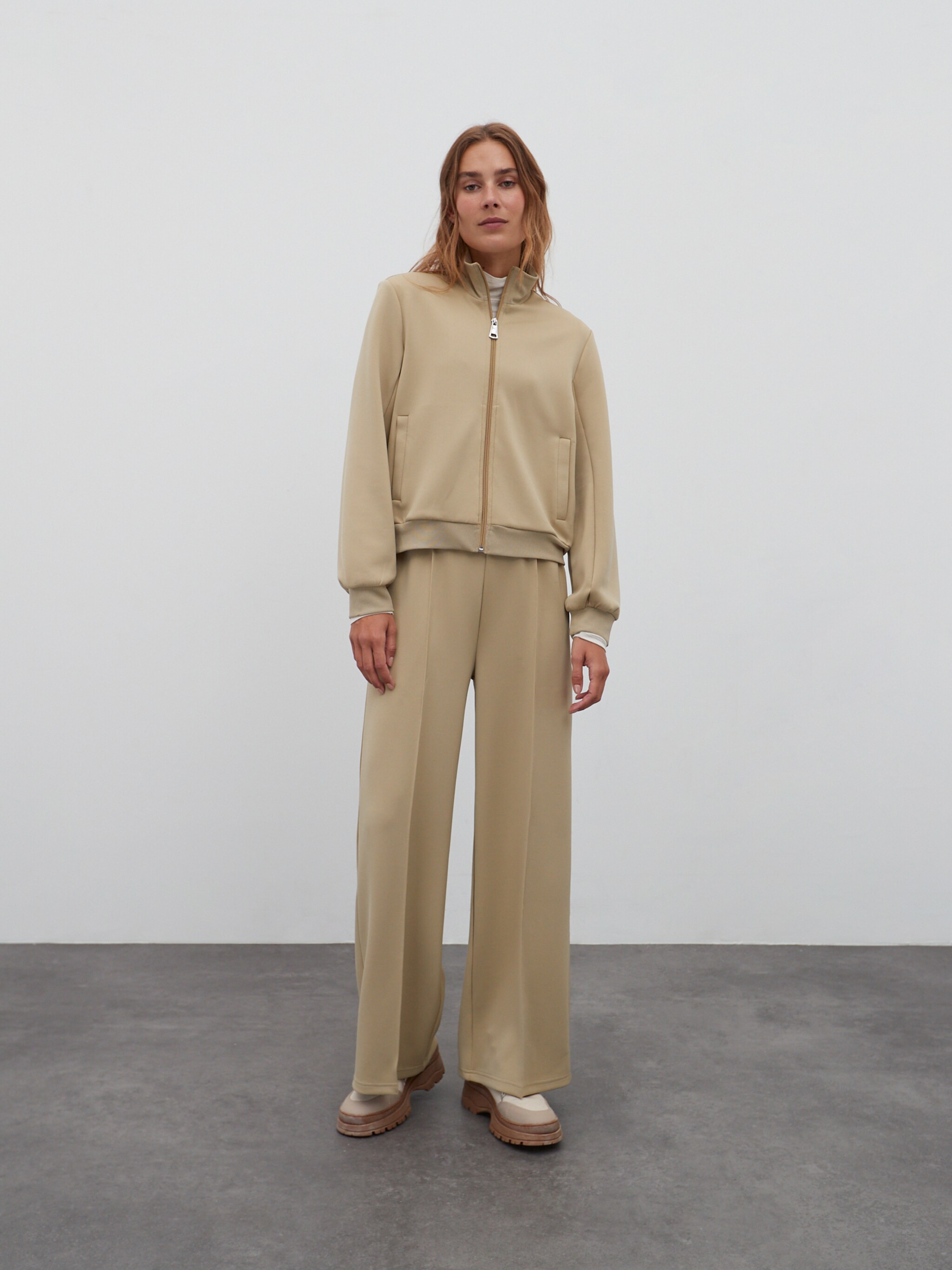 EDITED Productos Sudadera con cremallera 'Xenia' caqui