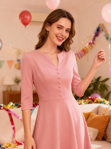 Zapaka Cocktail Dress in Pink