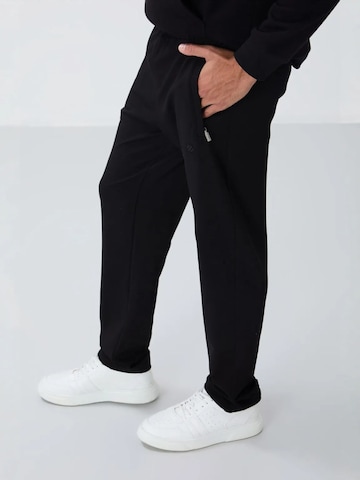 Tommy Life Skinny Sporthose 'Jogginghose'‌‌‌ in Schwarz
