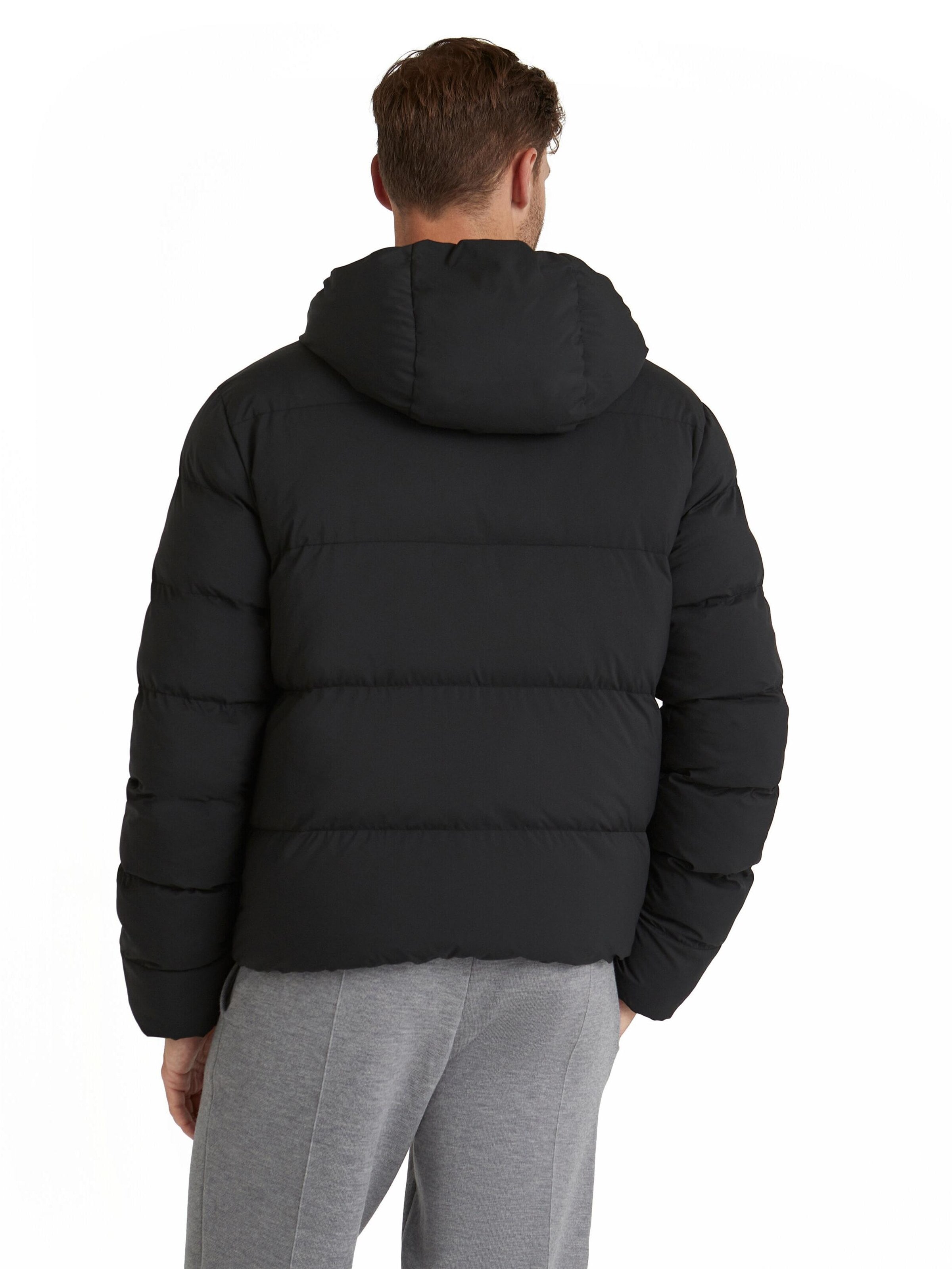 FALKE Winterjacke‌‌‌ in Schwarz