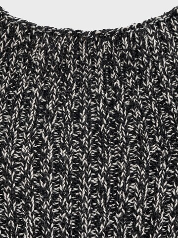 Rochie tricotat 'Incheon' de la MANGO pe negru