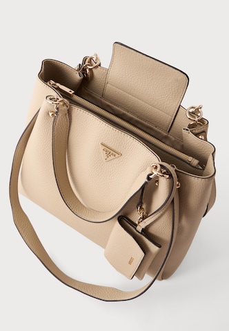 GUESS Handtas 'LORELLA' in Beige