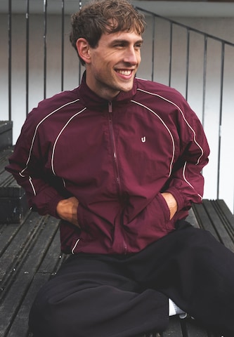 Johnny Urban Trainingsjack 'Tyler' in Rood: voorkant