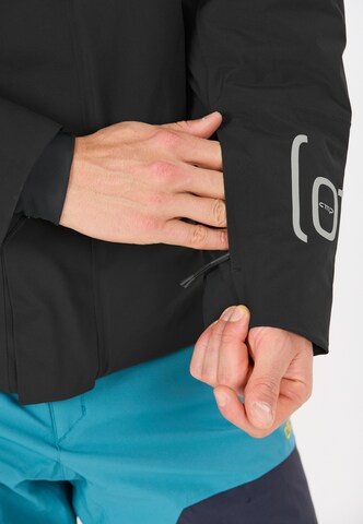 CMP Outdoor jacket in Black