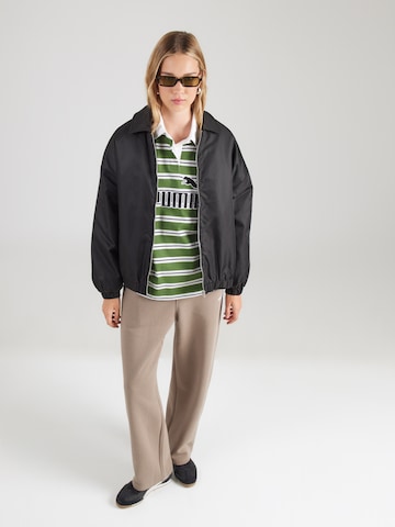 PUMA Koszulka oversize 'Essentials Elevated No.1' w kolorze zielony