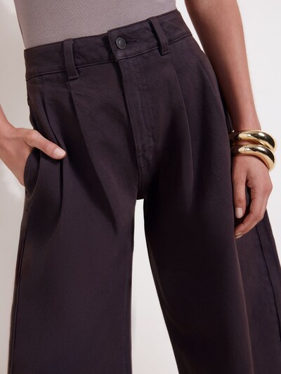 Friends Like These Bandplooi jeans in 25 in de kleur Roodviolet, Productweergave