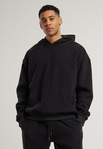 Urban Classics Sweatshirt in Black: front