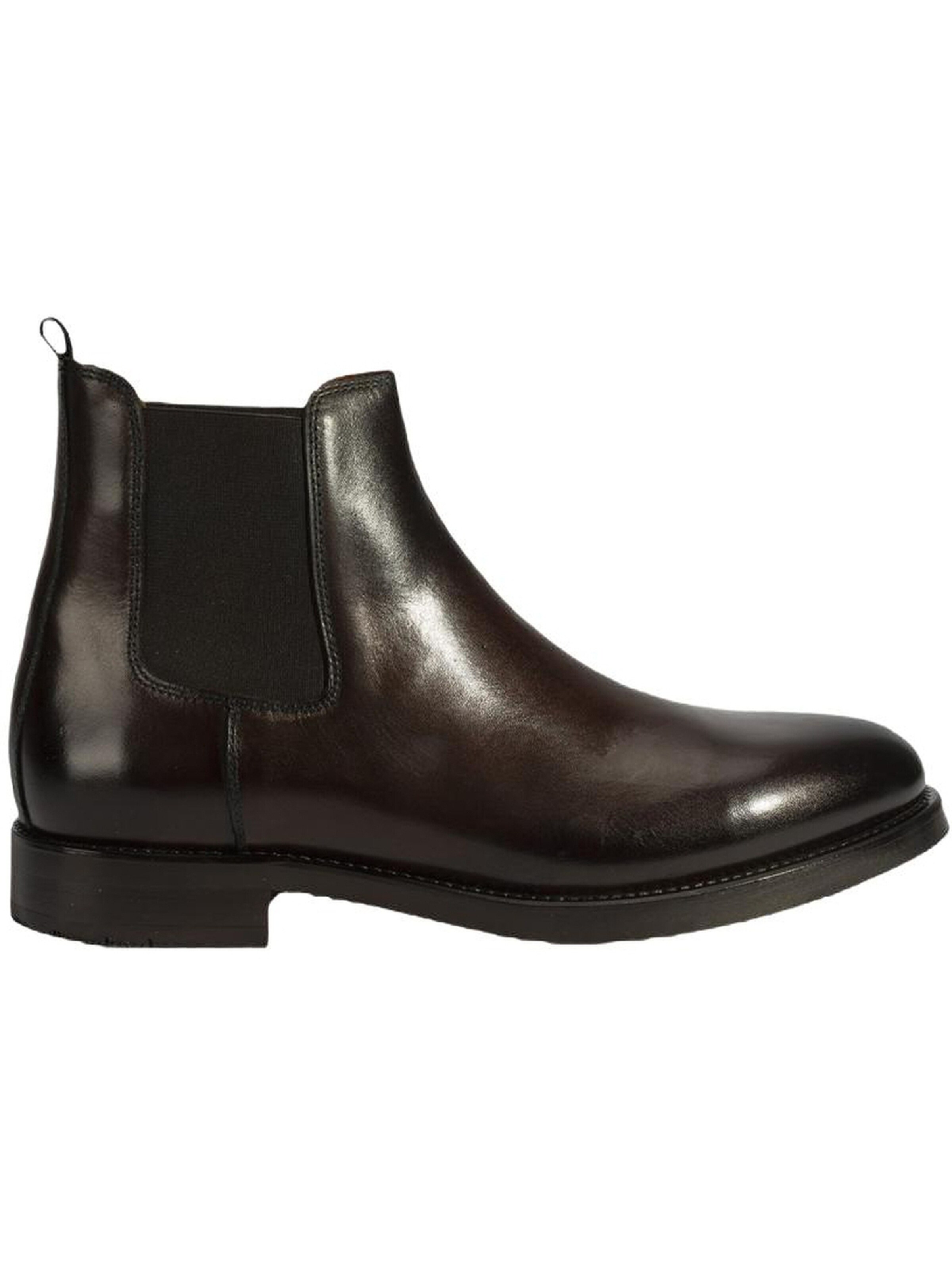 Desa Boots in Brown