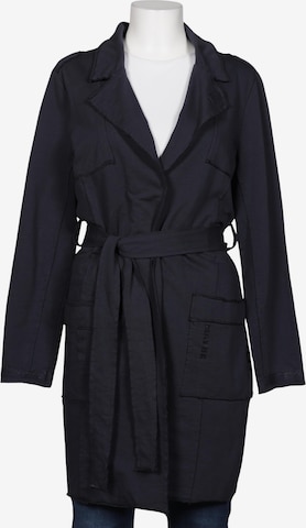 monari Mantel XL in Blau: Vorderseite