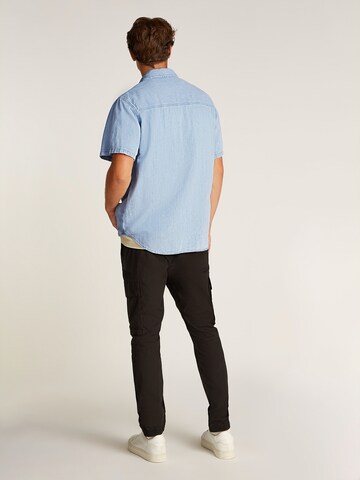Calvin Klein Jeans Regular fit Button Up Shirt in Blue
