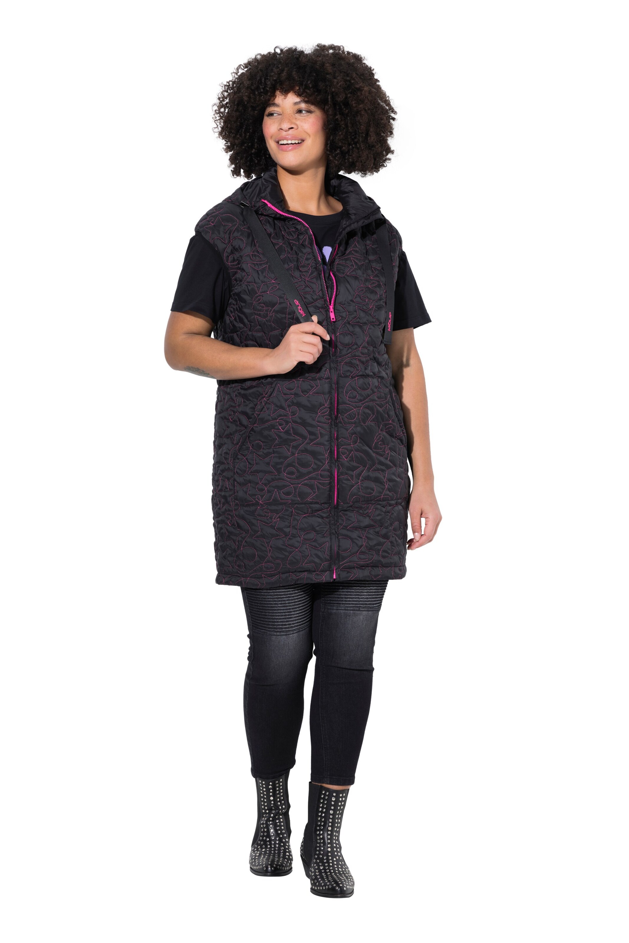 Angel of Style Vest in Black: front