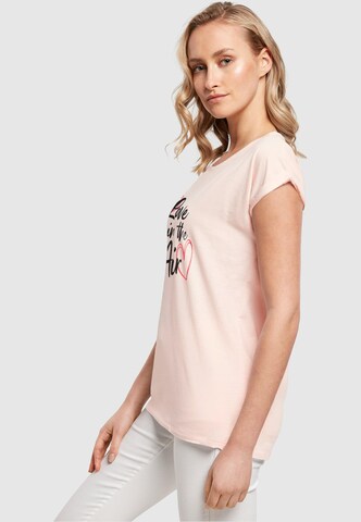 Merchcode Shirt 'Valentines Day - Love is in the Air' in Pink
