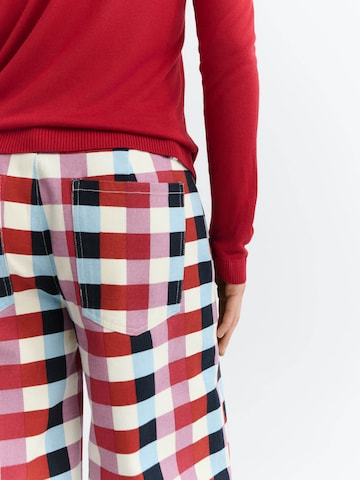 Thinking MU Loosefit Hose 'SERENA' in Mischfarben: Rückseite
