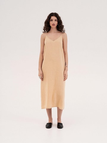 AmourLinen Kleid 'Jakarta'‌‌‌‌‌ in Gelb: Vorderseite