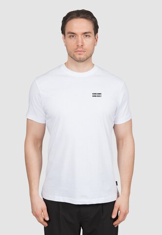 Kleinigkeit Koszulka 'Karma Kommt' w kolorze biały: przód
