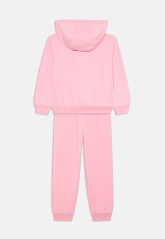 Nike Sportswear Joggingpak 'CLUB' in Roze