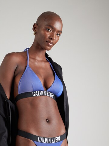 Calvin Klein Swimwear Trójkąt Góra bikini w kolorze niebieski