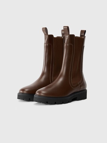 TOMMY HILFIGER - Botas Chelsea en marrón: frente