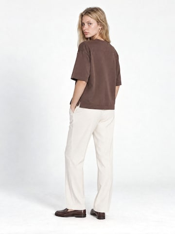 Maglietta 'T-Shirts' di Tommy Life in marrone