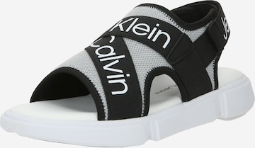 Chaussures ouvertes Calvin Klein Jeans en noir : devant