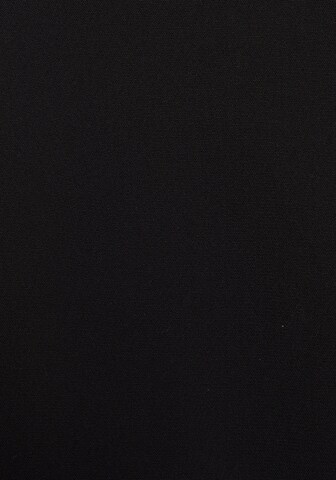 LASCANA - Slimfit Pantalón plisado en negro