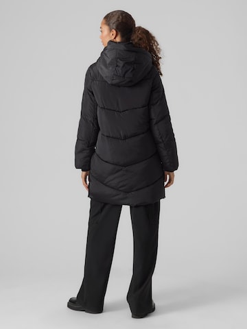 VERO MODA Winter coat 'HALSEY' in Black