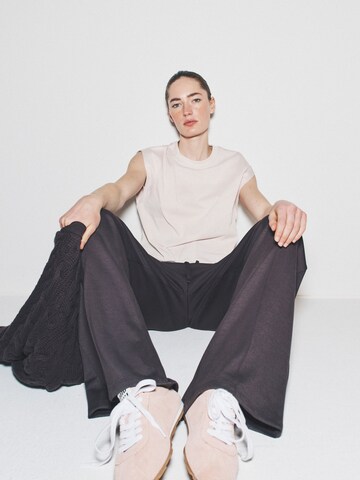 The Set Shirt in Grey