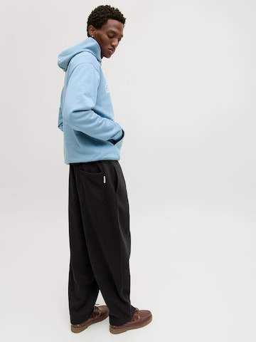 JACK & JONES Regular Trousers in Black