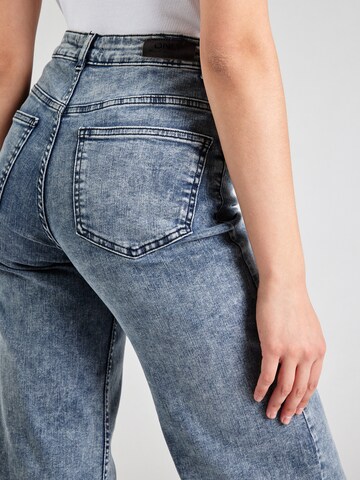 ONLY Wide Leg Jeans 'ONLMADISON Blush' in Blau