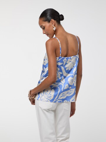 Lola Casademunt - Top 'Caraco' en azul