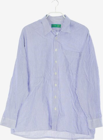 C&A Button Up Shirt in XXL in Blue: front