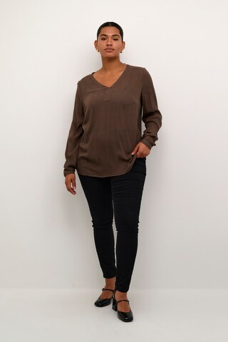KAFFE CURVE Blouse 'Ami' in Bruin