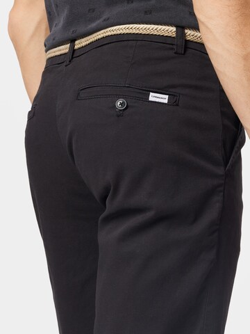 Lindbergh Regular Chino Pants 'Superflex' in Black