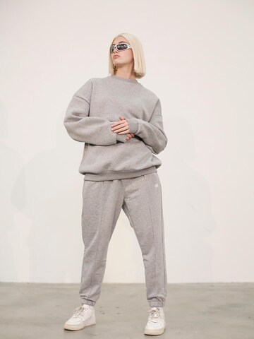 Ossy Homer Sweatshirt 'Basic Oversize Sweatshirt – 3-Faden, innen angeraut, mit Fleece' in Grijs