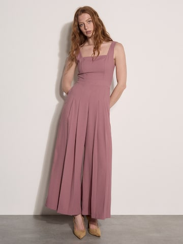Apricot Crepe Wide-Leg Jumpsuit ' ' in Lila