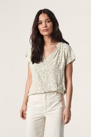 SOAKED IN LUXURY Blouse 'Marian' in Beige: front