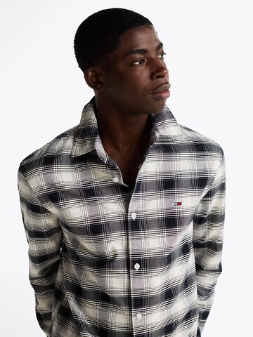 Tommy Jeans Regular fit Button Up Shirt in Black