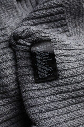 H&M Sweater & Cardigan in L in Grey