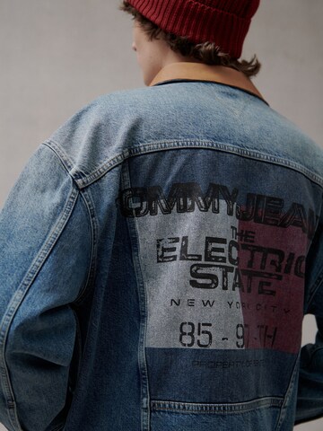 Tommy Jeans Jacke in Blau
