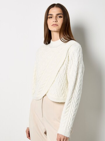 Pullover ' ' di Apricot in bianco: frontale