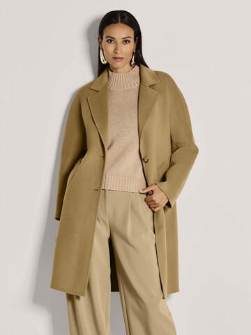 MADELEINE Tussenmantel in Beige: voorkant