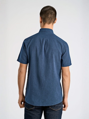 Coupe regular Chemise Lindbergh en bleu