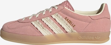 Baskets basses 'Gazelle' ADIDAS ORIGINALS en rose : devant