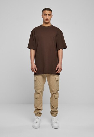 T-Shirt Urban Classics en marron