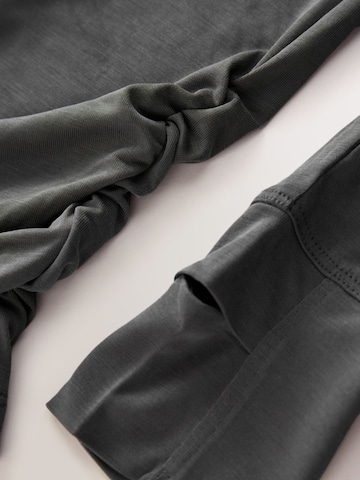 Next Μπλουζάκι σε γκρι